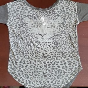 Jessica Simpson Tiger shirt kakhi green